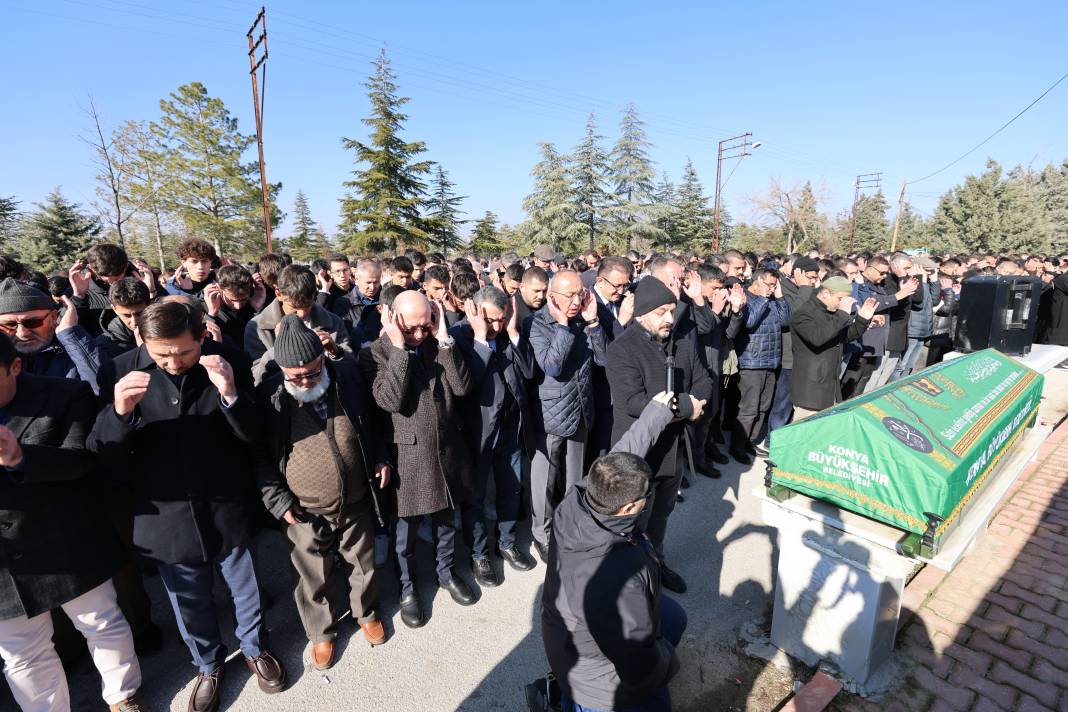 Kazada can veren İshak Kaan Yaman’a Konya’da yürek yakan veda 3